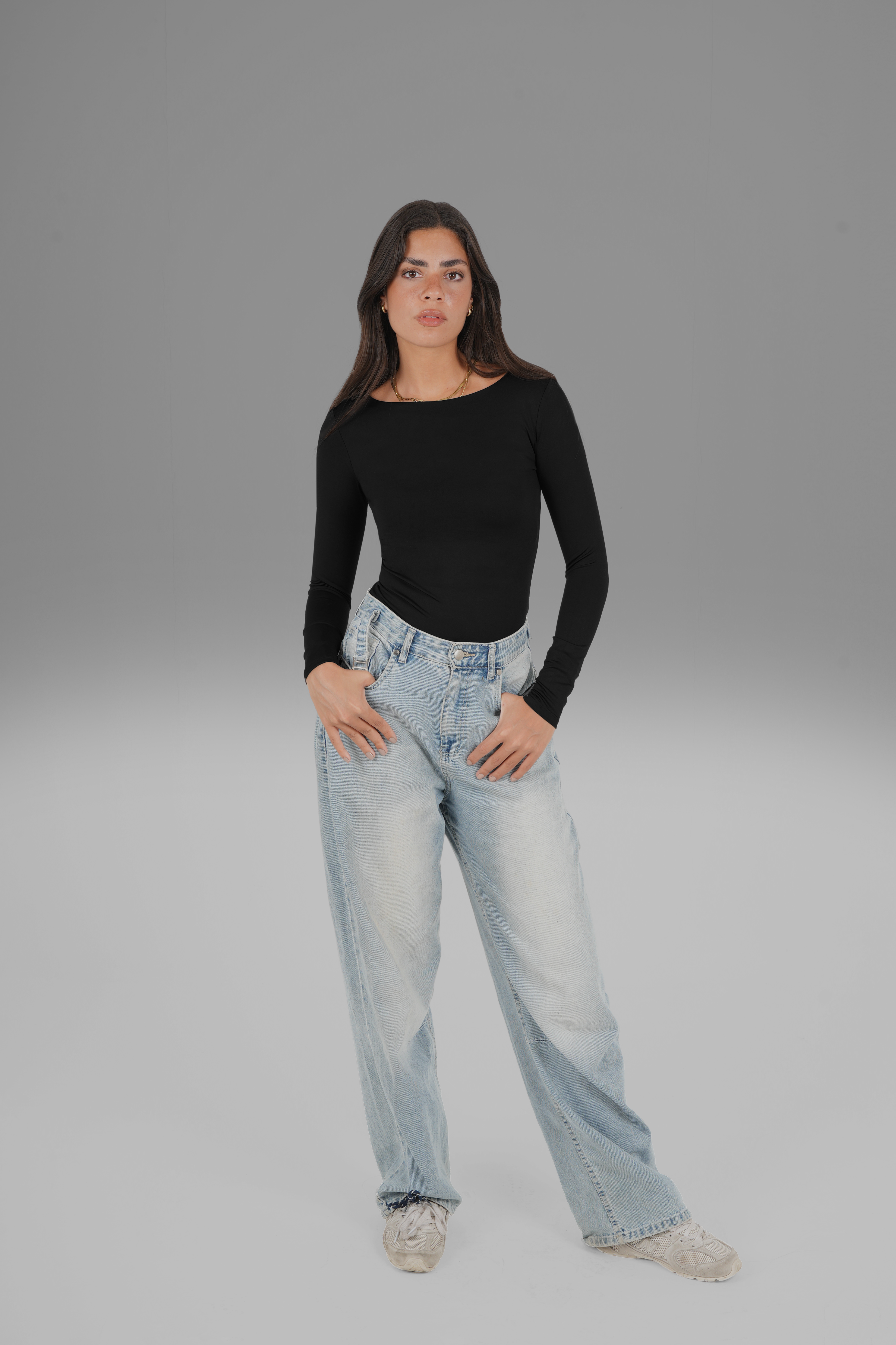 Wide Round-Neck Long Sleeve Top - Black
