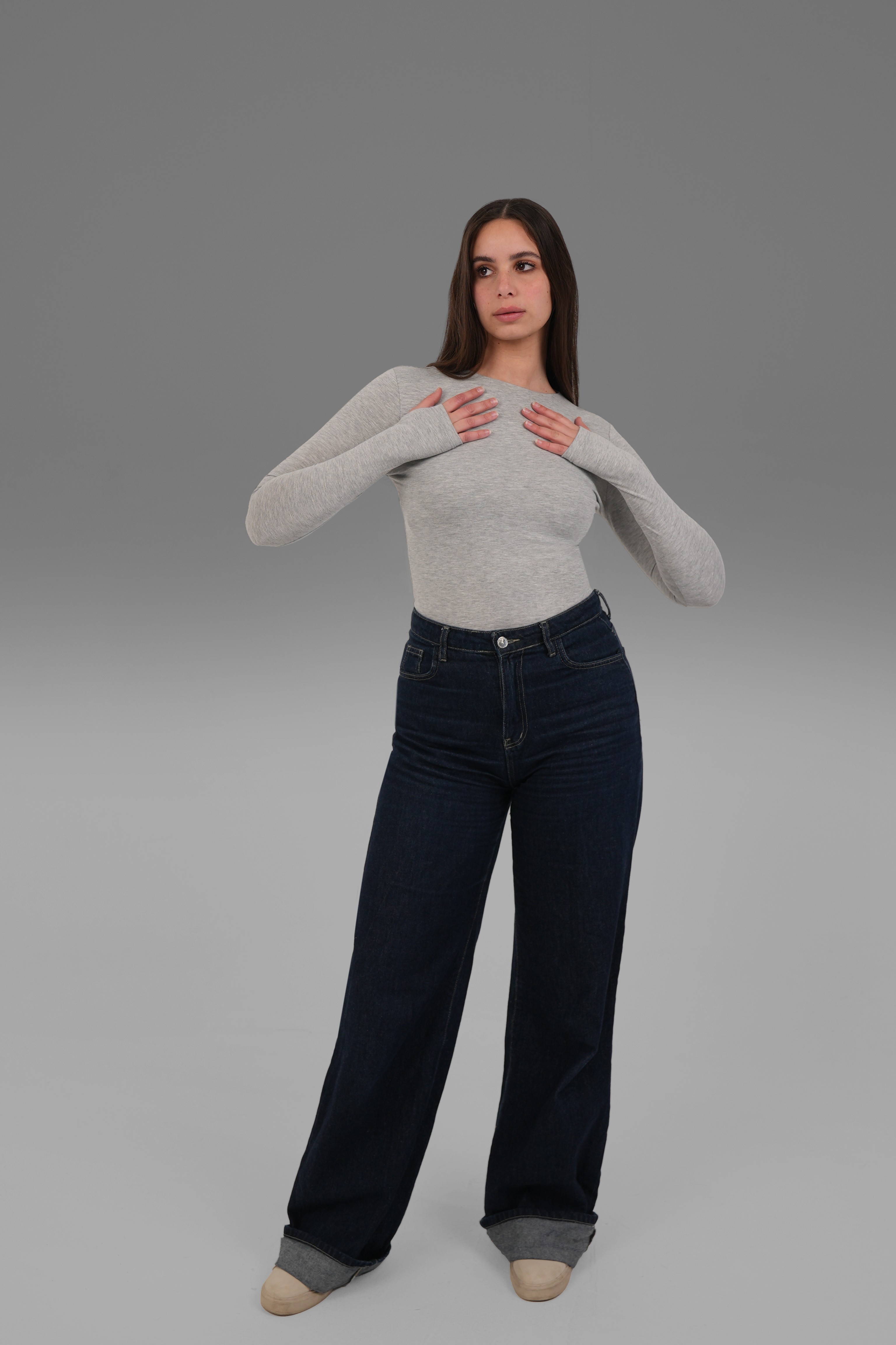 Women’s Grey Cotton Long Sleeve Top with Thumbhole – Lightweight Soft Stretch Basic, Made in Egypt