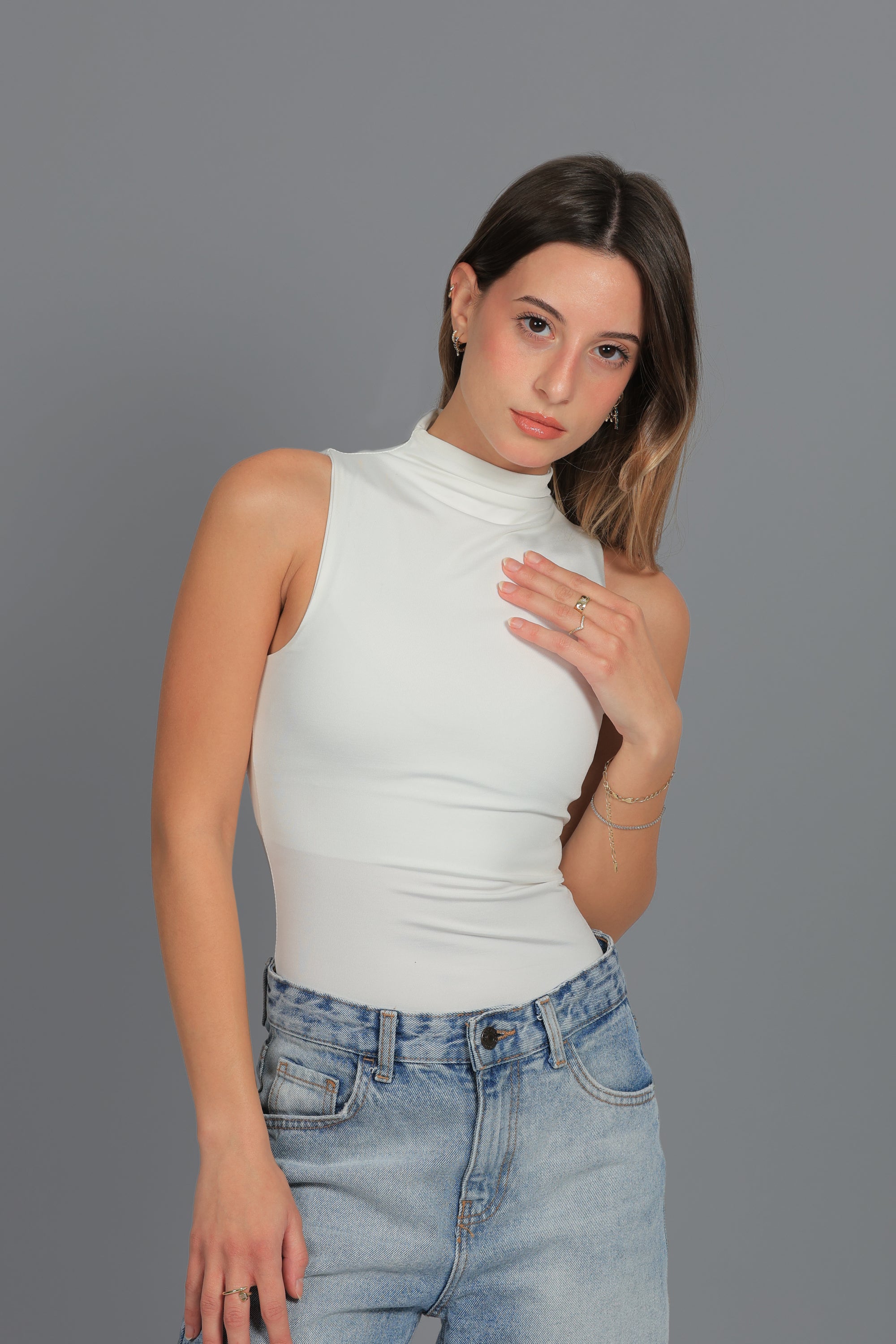 Women’s Off-White Classic Turtleneck Tank Top – Lightweight Soft Stretch Basic, Made in Egypt