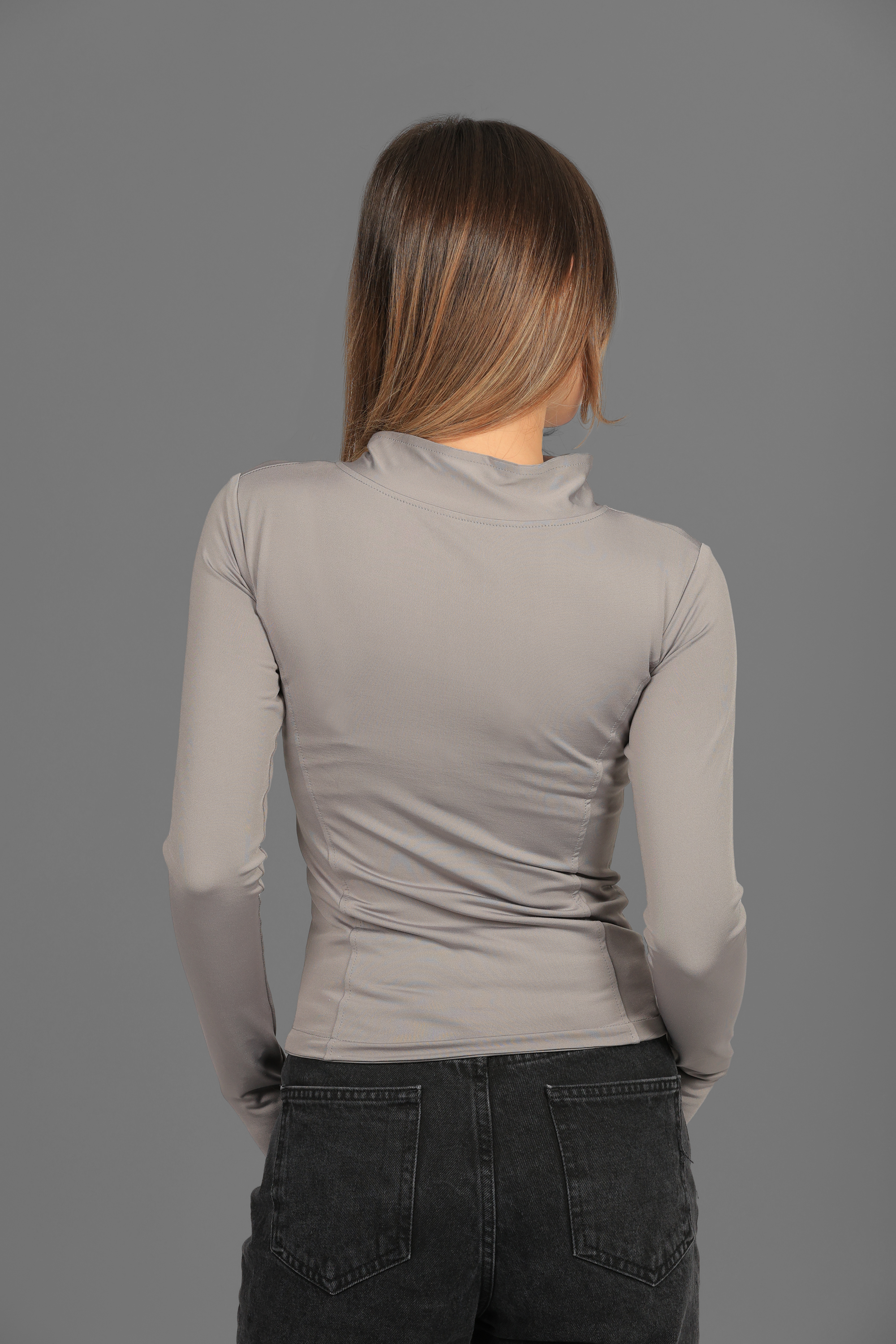 Women’s Grey Fitted Zip-Up Jacket with Thumbhole – Lightweight Soft Stretch Basic, Made in Egypt